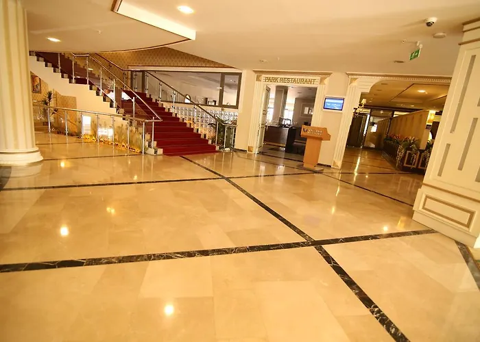 维瓦尔第公园酒店 4*