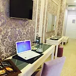 Vivaldi Park 4*