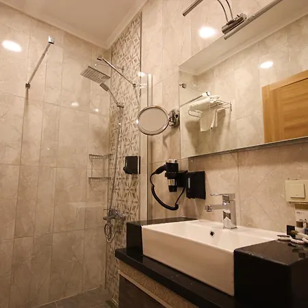 Hotel Vivaldi Park 4*