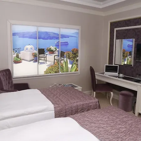 Vivaldi Park 4*