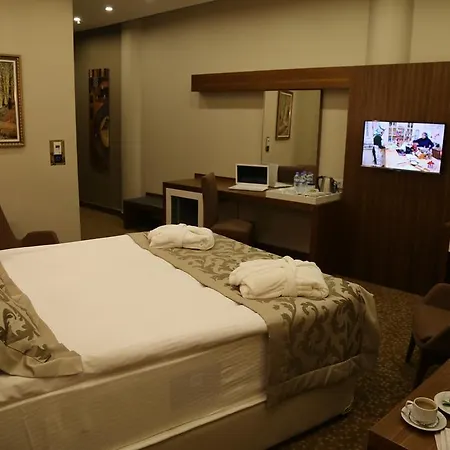 Vivaldi Park Hotel 4*