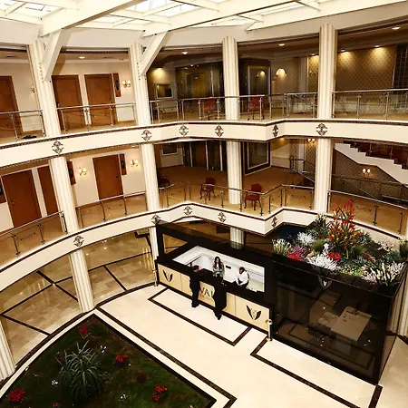 Otel Vivaldi Park 4*