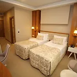 Vivaldi Park 4* Ankara