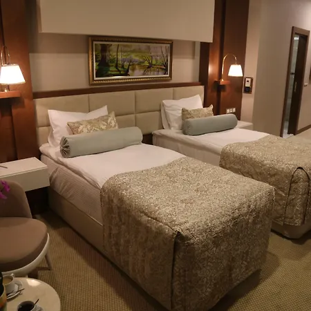 Hotel Vivaldi Park 4*