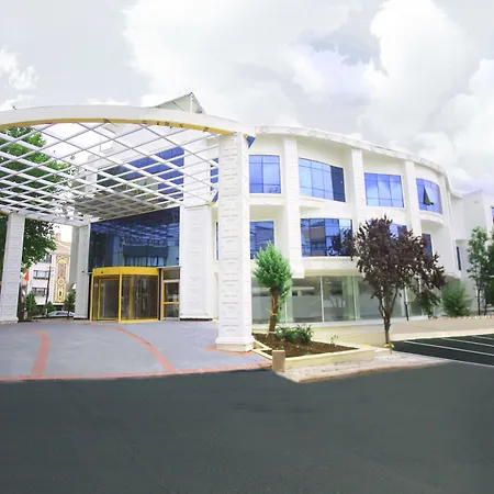 Vivaldi Park 4* Ankara